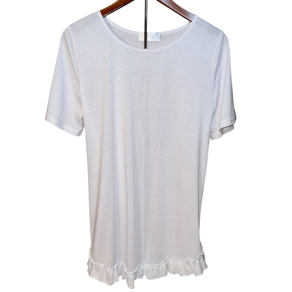 Signature Clothing “Sign Here” Long Tee White Scoop Neck Ruffle Hem Size Large